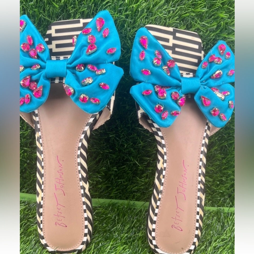 Betsey Johnson Blue Bow Women's Sandals